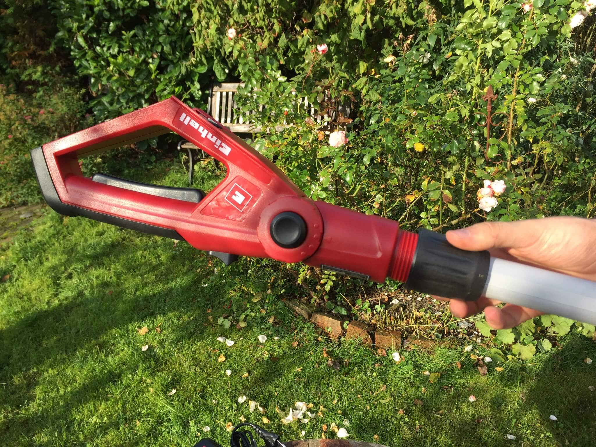 Einhell Akku Hochentaster und Heckenschere GE-HC 18 Li T Set
