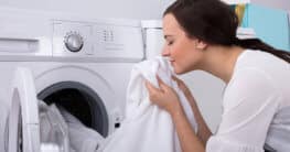Waschmaschine stinkt. Was kann man tun?
